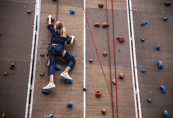 Campus climbing